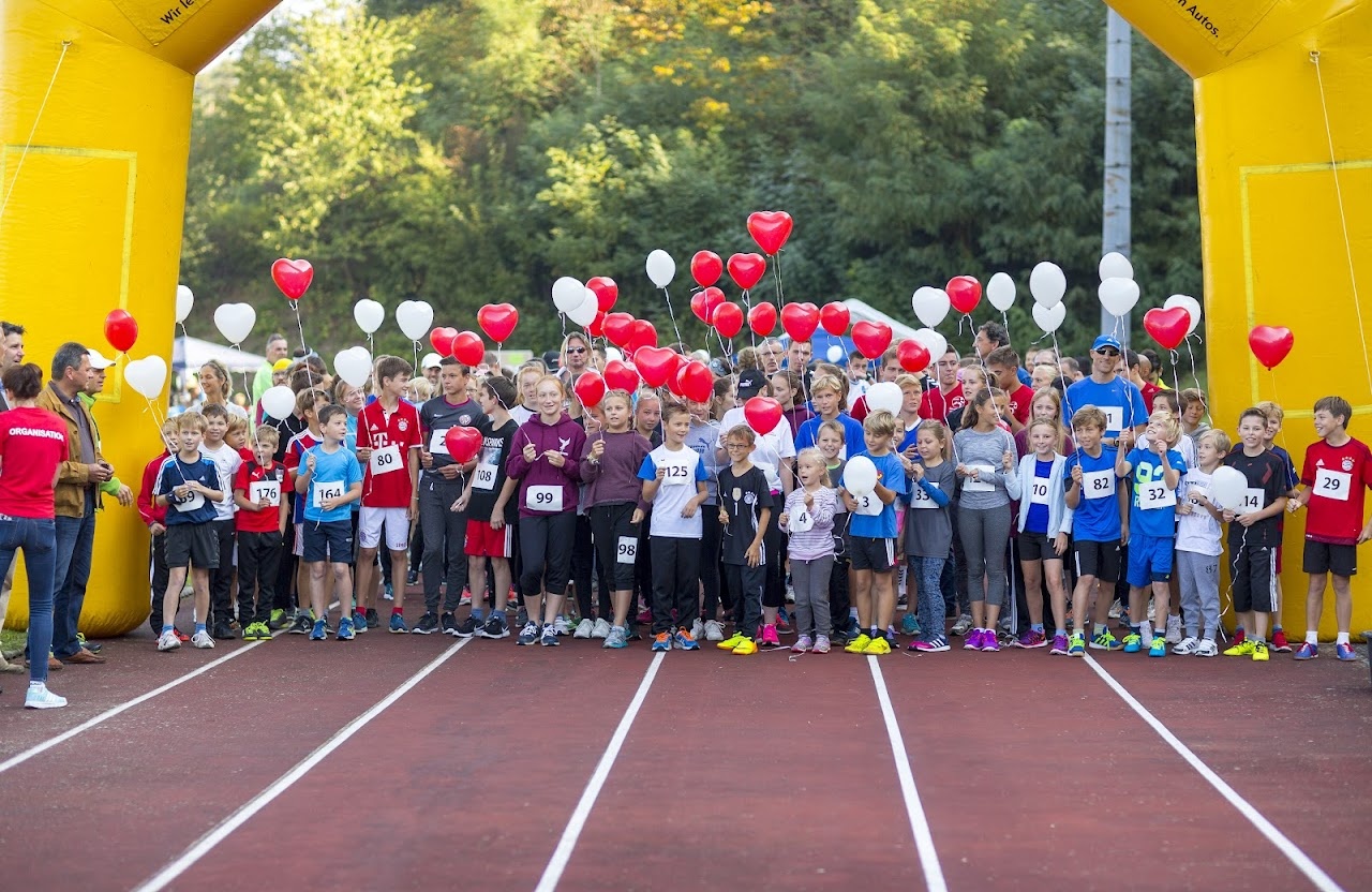 Bild vom 9. Benefizlauf im Jahr 2016. Dies ist das 23. Bild.